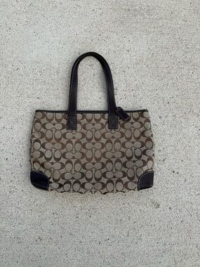 2002 Coach Signature Shoulder Tote Bag